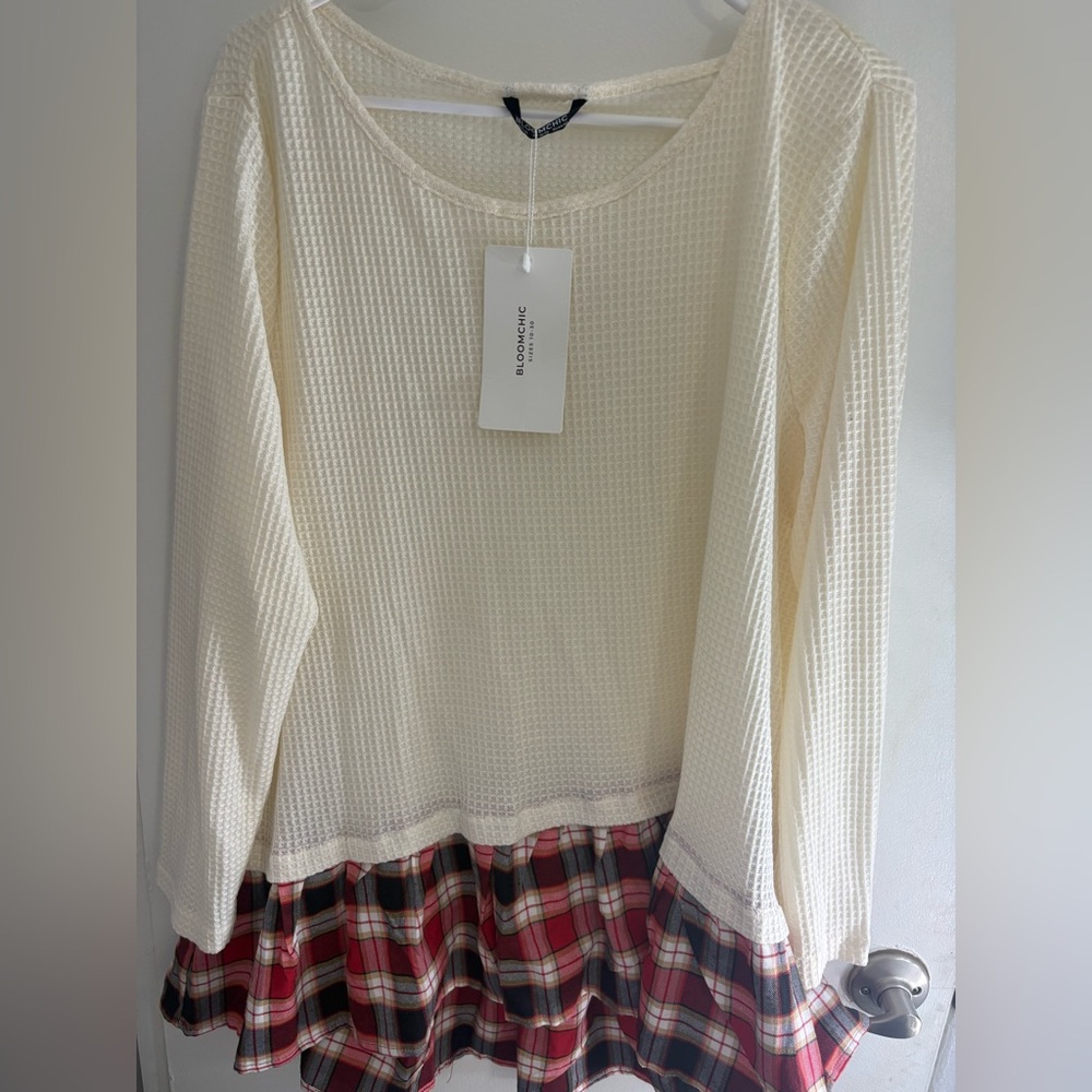 BloomChic Cream and Red Plaid Long Sleeve Top New With Tags 14/16